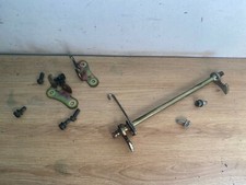 UN MECANISME DE SELLE SIEGE MOTO YAMAHA 125 TDR 4FU 5AE