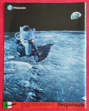 Publicité de presse: VESPONAUTE Scooter VESPA 125 ET4 PIAGGIO sur la Lune ? 1998