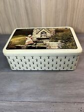 Boîte À Gâteaux En Fer