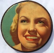 ANCIENNE TÔLE LITHOGRAPHIÉE PIN-UP BLONDE 1950 ENAMEL PLATE PIN-UP