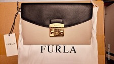 Pochette METROPOLIS de Furla - Neuf 