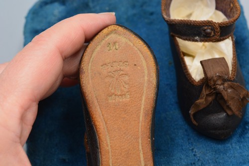 Ancienne paire chaussures - ancienne,