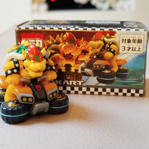 Figurine mario kart - kart, bowser