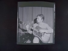 CLAUDE FRANÇOIS  : 1 NEGATIF