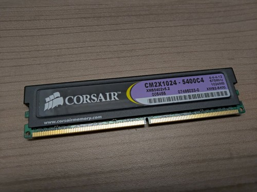 Corsair xms2 1gb ddr2 675 - xms2, ddr2-675