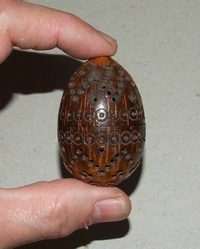 Etui chapelet noix de - à,