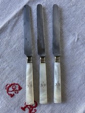 3 Couteaux à fruits, manches