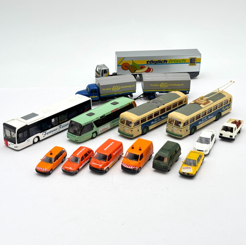Rietze bus neoplan audi 80 - rietze,