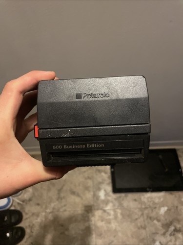 Polaroid 600 business - 600,