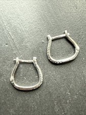 Ancienne Paire De Boucle