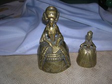 2 cloche clochette de table en