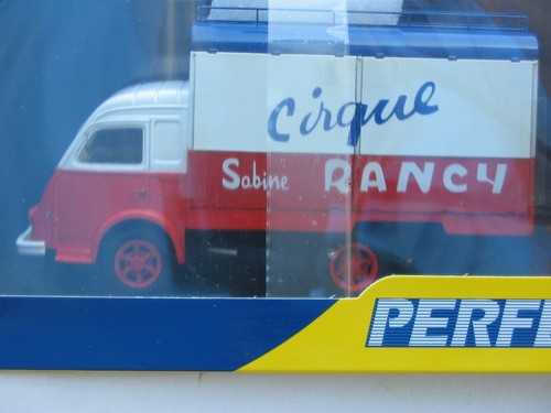 Renault galion cirque rancy - renault, "
