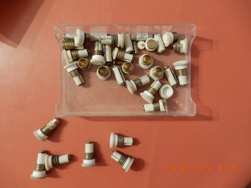 Porte fusible cabochon - cabochon,