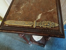 Coupe Papier en Bronze décor de Feuillages