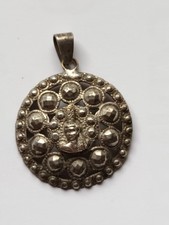 Bretagne médaillon Bigouden