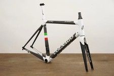 52H Colnago C60 Carbon Rim