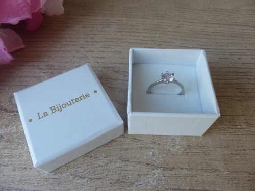 Ecrin blanc boite - blanc,,