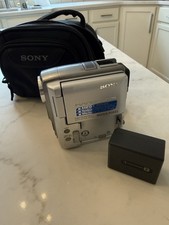 Sony Handycam DCR-PC109