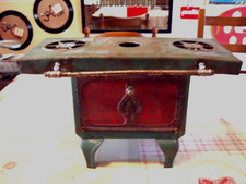Ancien jouet tôle cuisinière tole vintage dinette
