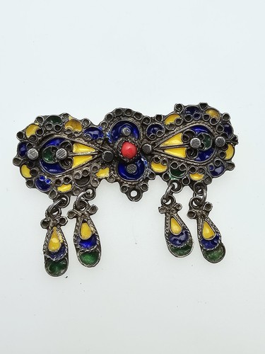 Très ancienne broche - , en