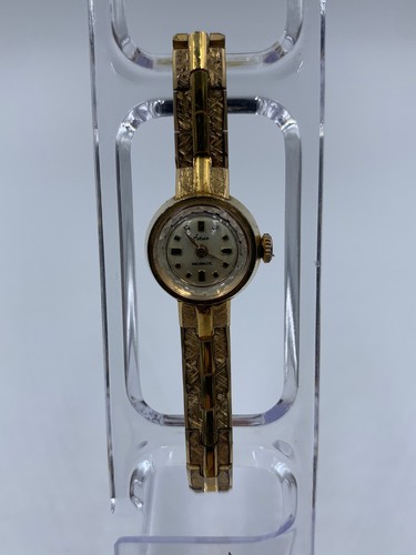 Montre femme plaque ronde - plaque, or