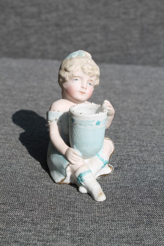 Porcelaine biscuit petite - biscuit,