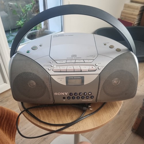 Poste radio cassette - cd,