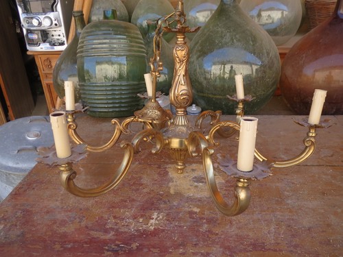 Beau imposant lustre - imposant,