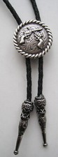 BOLO TIE   WESTERN  COW BOY