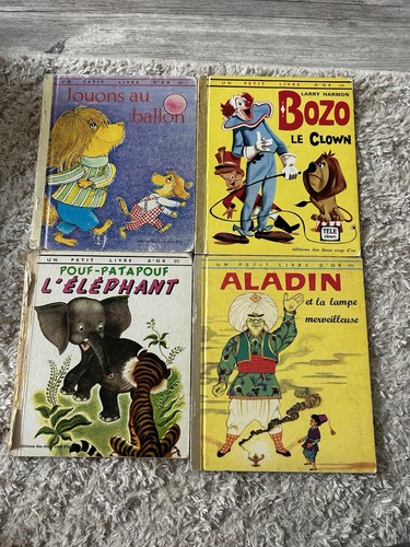 Petit livre lot 4 - un,