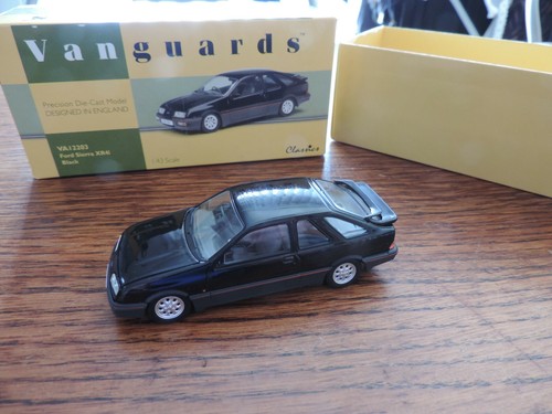 Ford sierra xr4i noire - sierra,