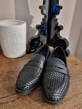 VIA DONNA : PAIRE DE MOCASSINS MARINE TRESSÉ CHAUSSURES OLD MONEY  