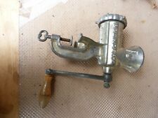 ancien hachoir a manivelle BOLINDER'S  N°8