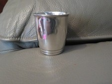 timbale en argent massif tête de minerve 39 gr