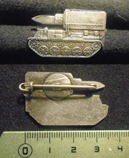 BROCHE MILITAIRE – CHAR AMX 30 PLUTON