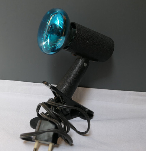 Lampe pince plastique noir - à,