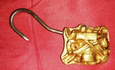 crochet de tablier en bronze de maréchal ferrant outil ancien 6