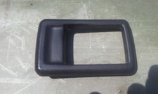 cache enjoliveur encadrement