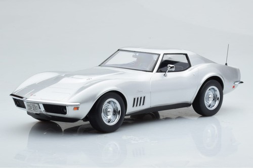 Chevrolet corvette argenté - corvette, c3