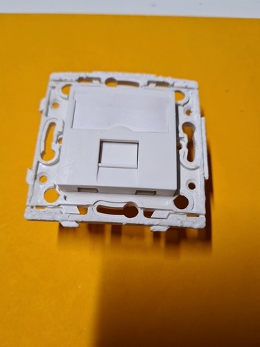 Arnould 60524 prise - 60524,