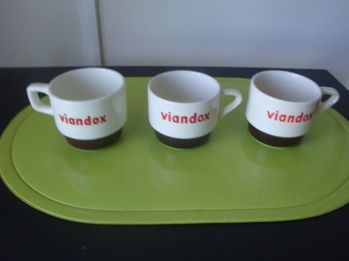 Anciennes tasses viandox - 3,
