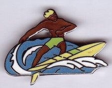 Pin's Demons & Merveilles Sports Surf planche body board USA
