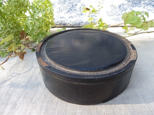 Socle globe bois noir - en,