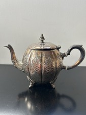 THÉIÈRE MÉTAL ARGENTÉ
