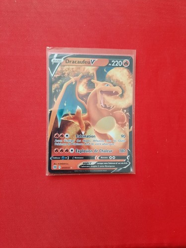 Carte pokémon dracaufeu - dracaufeu, v