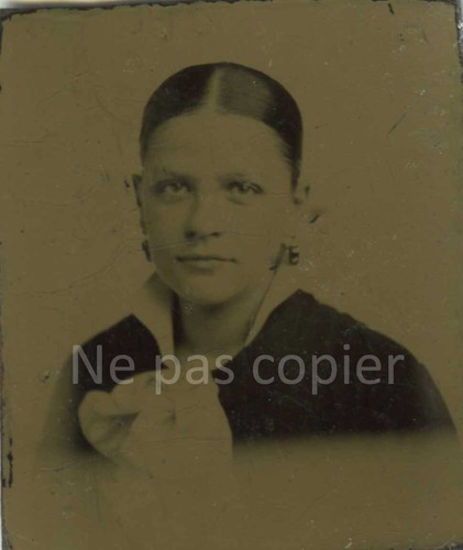 Portrait femme vers - de,