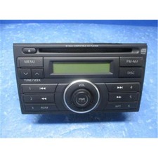 Radio d'origine Nissan Nv350