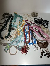 lot de bijoux fantaisies (6)