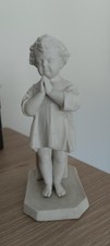 Ancien biscuit porcelaine Garçon qui Prie