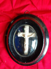CHRIST EN CROIX FAUX IVOIRE CADRE OVALE NAPOLEON III MAGNIFIQUE ART DE DÉVOTION